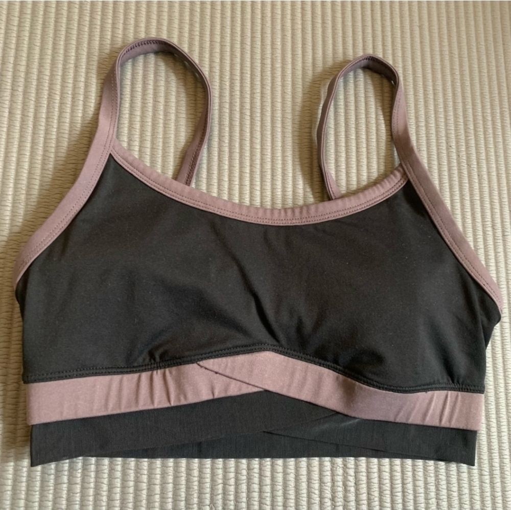 Fabletics Medium Impact Sports bra Sz S